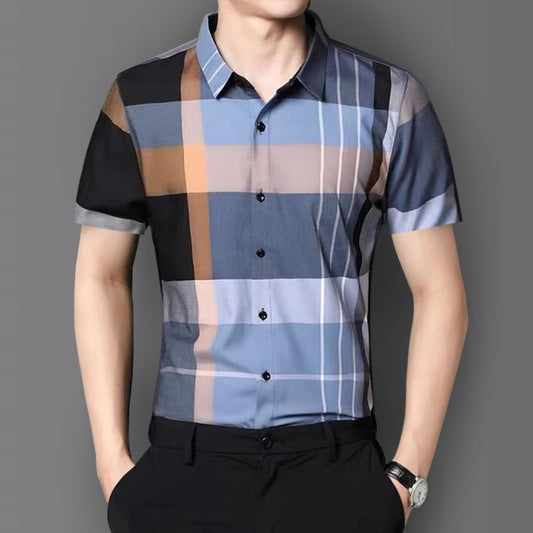 Half Sleeves Men's Cotton Check Shirt