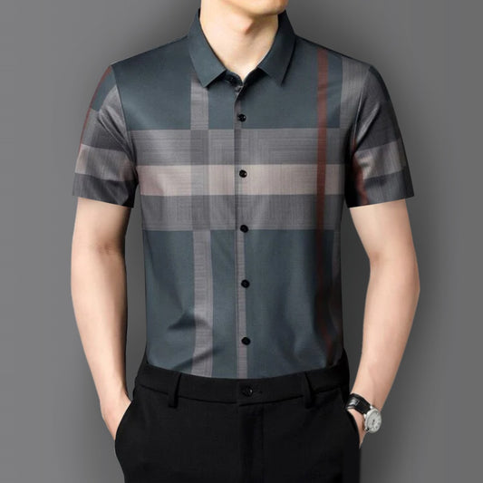 Half Sleeves Men's Cotton Check Shirt